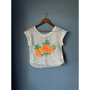 Vintage 80s smart Alec crochet pineapple crop top
